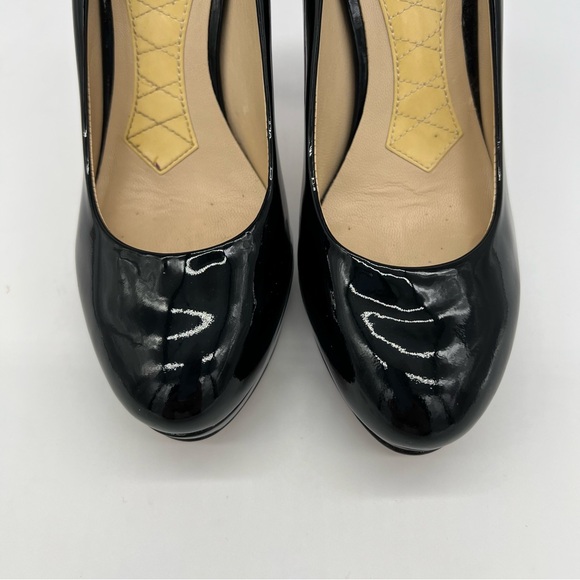 Joan & David Women's Flipp Platform Pump - Picture 11 of 14